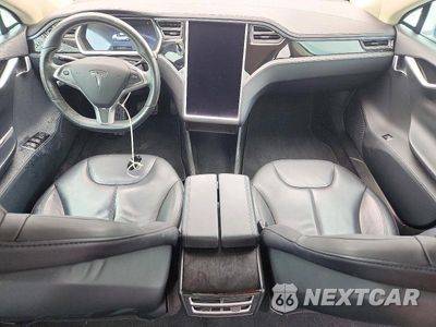 Zdjęcie 8 z 12 samochodu: 2013 TESLA MODEL S VIN:5YJSA1CGXDFP22779 - miniatura
