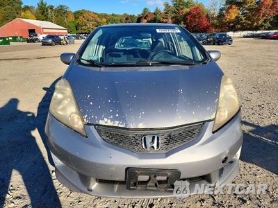 Piąte zdjęcie samochodu w środku: 2010 HONDA FIT SPORT VIN:JHMGE8H46AS007304 - miniatura