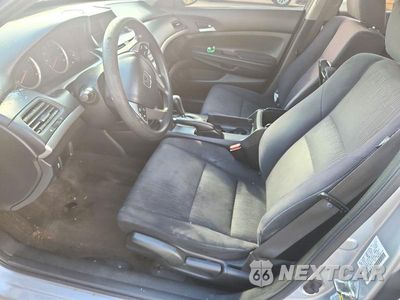 Zdjęcie 7 z 12 samochodu: 2011 HONDA ACCORD LX VIN:1HGCP2F33BA072511 - miniatura
