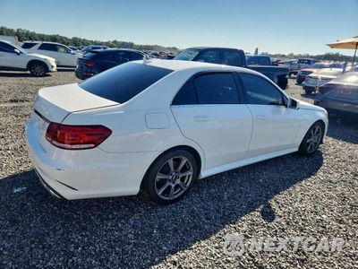 Trzecie zdjęcie samochodu z tyłu: 2016 MERCEDES-BENZ E 350 VIN:WDDHF5KB8GB272006 - miniatura