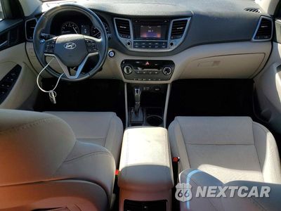 Zdjęcie 8 z 12 samochodu: 2017 HYUNDAI TUCSON SPORT VIN:KM8J3CA27HU596348 - miniatura
