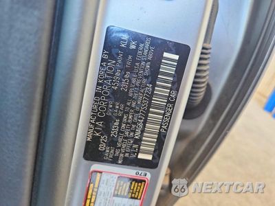 Zdjęcie 13 z 13 samochodu: 2025 KIA K5 GT LINE VIN:KNAG64J77S5377234 - miniatura