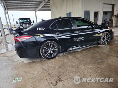 Trzecie zdjęcie samochodu z tyłu: 2020 TOYOTA CAMRY SE VIN:4T1G11AK2LU946546 - miniatura