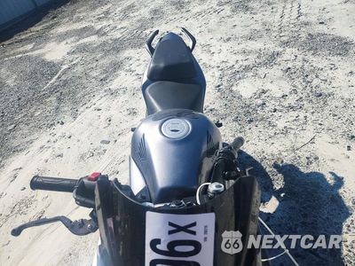 Piąte zdjęcie samochodu w środku: 2015 HONDA CBR500 R VIN:MLHPC4411F5200216 - miniatura