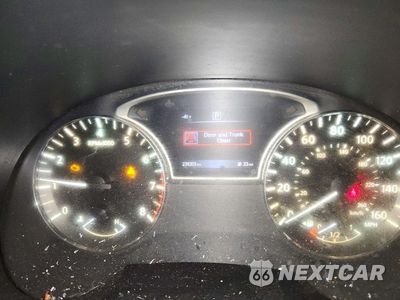Zdjęcie 9 z 13 samochodu: 2016 NISSAN ALTIMA 2.5 S VIN:1N4AL3AP3GC196815 - miniatura