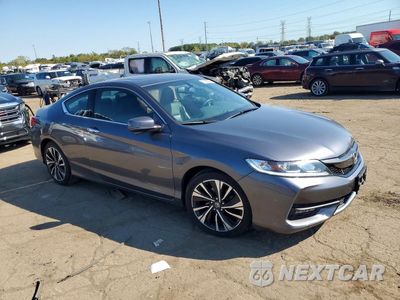 Czwarte zdjęcie samochodu z boku: 2017 HONDA ACCORD EXL VIN:1HGCT1B8XHA005999 - miniatura