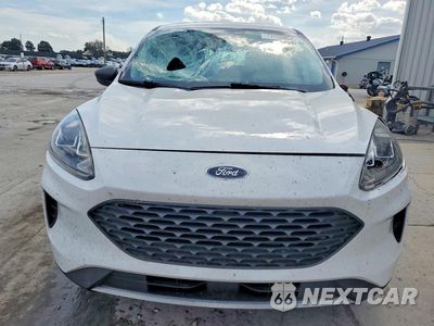 Piąte zdjęcie samochodu w środku: 2020 FORD ESCAPE S VIN:1FMCU0F60LUB57405 - miniatura