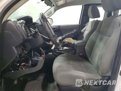 Zdjęcie 7 z 12 samochodu: 2017 TOYOTA TACOMA SR VIN:5TFRX5GN6HX077038 - miniatura