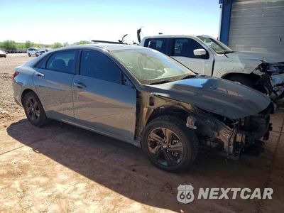 Czwarte zdjęcie samochodu z boku: 2021 HYUNDAI ELANTRA SEL VIN:KMHLS4AG4MU063154 - miniatura