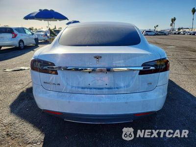 Zdjęcie 6 z 13 samochodu: 2014 TESLA MODEL S VIN:5YJSA1H11EFP48953 - miniatura