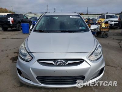 Piąte zdjęcie samochodu w środku: 2014 HYUNDAI ACCENT GS VIN:KMHCT5AE4EU162270 - miniatura