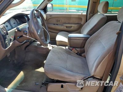 Zdjęcie 7 z 12 samochodu: 2002 TOYOTA TACOMA DOUBLE CAB PRERUNNER VIN:5TEGN92N72Z010959 - miniatura