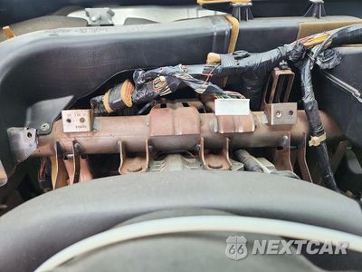 Zdjęcie 9 z 14 samochodu: 2005 NISSAN XTERRA S VIN:5N1AN08U05C604940 - miniatura