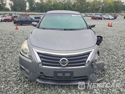 Piąte zdjęcie samochodu w środku: 2015 NISSAN ALTIMA 2.5 S VIN:1N4AL3AP2FC484663 - miniatura