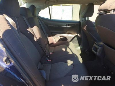 Zdjęcie 10 z 12 samochodu: 2022 TOYOTA CAMRY LE VIN:4T1H31AK5NU572130 - miniatura