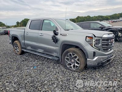 Czwarte zdjęcie samochodu z boku: 2024 GMC SIERRA K1500 SLT VIN:1GTUUDED1RZ182907 - miniatura
