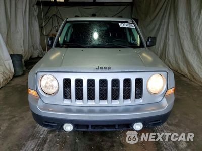 Piąte zdjęcie samochodu w środku: 2011 JEEP PATRIOT SPORT VIN:1J4NF1GB7BD141557 - miniatura