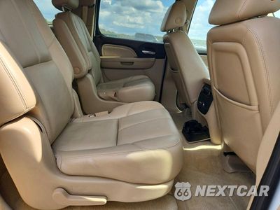 Zdjęcie 11 z 14 samochodu: 2007 GMC YUKON XL DENALI VIN:1GKFK66807J227301 - miniatura