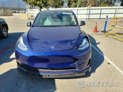 Piąte zdjęcie samochodu w środku: 2022 TESLA MODEL Y VIN:7SAYGDEE2NF439190 - miniatura
