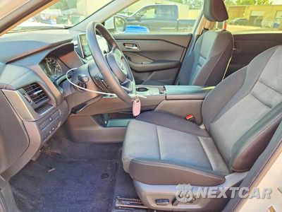 Zdjęcie 7 z 13 samochodu: 2024 NISSAN ROGUE SV VIN:JN8BT3BA7RW005511 - miniatura