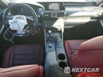 Zdjęcie 8 z 12 samochodu: 2016 LEXUS IS 200T VIN:JTHBA1D28G5037459 - miniatura