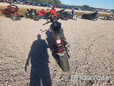 Czwarte zdjęcie samochodu z boku: 2025 YAMAHA MTM690 VIN:JYARM42E7SA000890 - miniatura