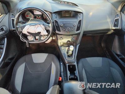 Zdjęcie 8 z 13 samochodu: 2018 FORD FOCUS ST VIN:1FADP3L99JL289264 - miniatura