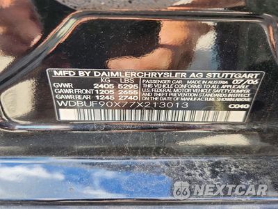 Zdjęcie 13 z 13 samochodu: 2007 MERCEDES-BENZ E 550 4MATIC VIN:WDBUF90X77X213013 - miniatura