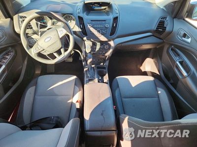 Zdjęcie 8 z 12 samochodu: 2018 FORD ESCAPE SE VIN:1FMCU9GD8JUB36316 - miniatura