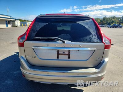 Zdjęcie 6 z 12 samochodu: 2016 VOLVO XC60 T5 PREMIER VIN:YV4612RK8G2840160 - miniatura