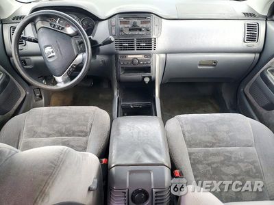 Zdjęcie 8 z 13 samochodu: 2004 HONDA PILOT EX VIN:5FNYF18424B002788 - miniatura