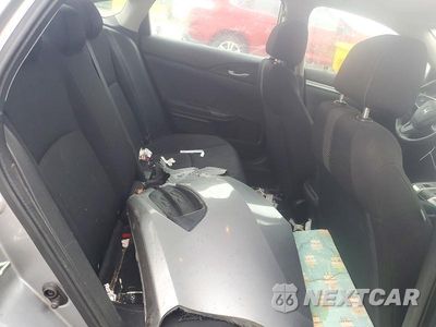Zdjęcie 10 z 12 samochodu: 2017 HONDA CIVIC LX VIN:19XFC2F54HE025020 - miniatura