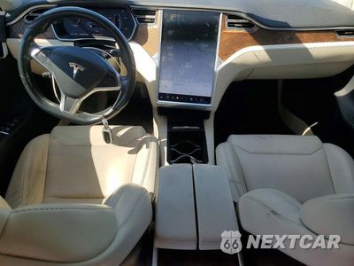 Zdjęcie 8 z 12 samochodu: 2017 TESLA MODEL S VIN:5YJSA1E12HF232898 - miniatura