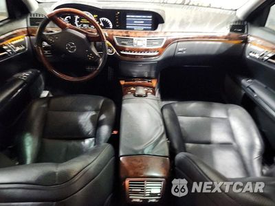Zdjęcie 8 z 12 samochodu: 2012 MERCEDES-BENZ S 550 4MATIC VIN:WDDNG9EB4CA473100 - miniatura