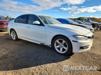 Czwarte zdjęcie samochodu z boku: 2015 BMW 328 I VIN:WBA3A5G54FNS90356 - miniatura