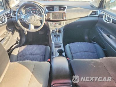 Zdjęcie 8 z 12 samochodu: 2019 NISSAN SENTRA SV VIN:3N1AB7AP1KY333340 - miniatura