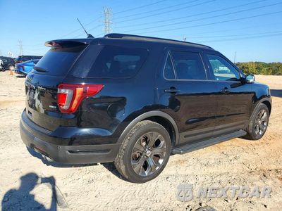 Trzecie zdjęcie samochodu z tyłu: 2018 FORD EXPLORER SPORT VIN:1FM5K8GT3JGA77299 - miniatura