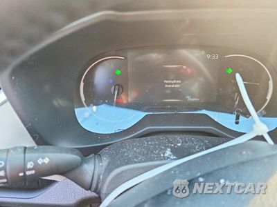 Zdjęcie 9 z 13 samochodu: 2025 TOYOTA RAV4 XLE PREMIUM VIN:2T3C1RFV8SC342958 - miniatura