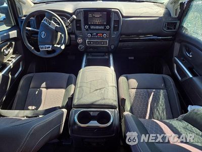 Zdjęcie 8 z 12 samochodu: 2024 NISSAN TITAN XD SV VIN:1N6AA1FB7RN116258 - miniatura
