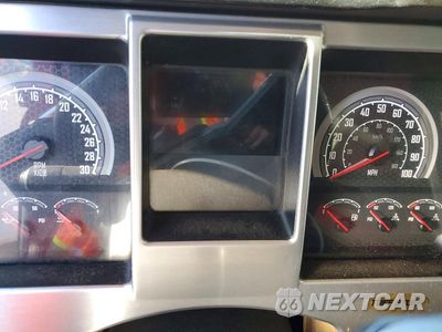 Zdjęcie 9 z 13 samochodu: 2021 MACK GRANITE VIN:1M2GR3GC7MM022416 - miniatura