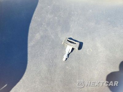 Zdjęcie 8 z 9 samochodu: 2005 HONDA VT750 C VIN:JH2RC44065M800230 - miniatura