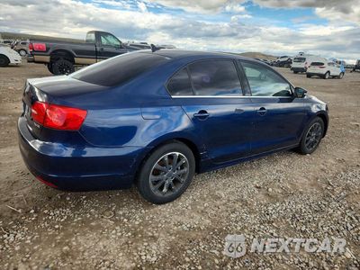 Trzecie zdjęcie samochodu z tyłu: 2013 VOLKSWAGEN JETTA SE VIN:3VWDP7AJ3DM367603 - miniatura