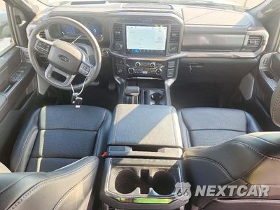 Zdjęcie 8 z 12 samochodu: 2026 FORD F150 LARIAT VIN:1FTFW5L8XTFA60196 - miniatura