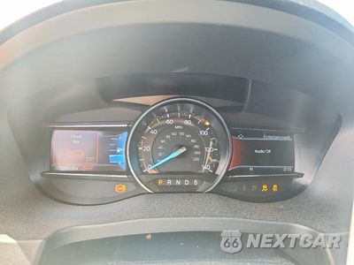 Zdjęcie 9 z 12 samochodu: 2019 FORD EXPLORER XLT VIN:1FM5K8D86KGA27224 - miniatura