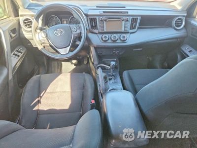 Zdjęcie 8 z 13 samochodu: 2017 TOYOTA RAV4 LE VIN:2T3BFREV8HW552949 - miniatura