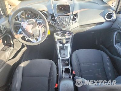 Zdjęcie 8 z 13 samochodu: 2018 FORD FIESTA SE VIN:3FADP4BJ9JM131779 - miniatura