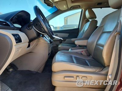 Zdjęcie 7 z 13 samochodu: 2011 HONDA ODYSSEY EXL VIN:5FNRL5H65BB043029 - miniatura