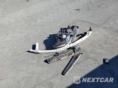 Zdjęcie 12 z 13 samochodu: 2018 BMW 530E VIN:WBAJA9C59JB033286 - miniatura