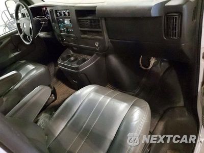 Zdjęcie 8 z 14 samochodu: 2013 CHEVROLET EXPRESS G1500 VIN:1GCSHAF43D1175893 - miniatura