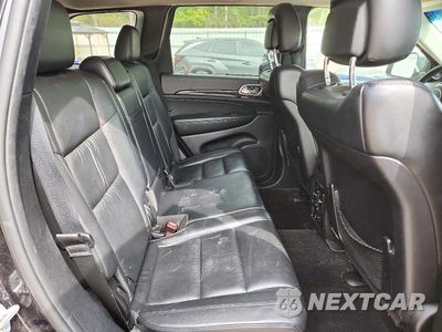 Zdjęcie 10 z 12 samochodu: 2013 JEEP GRAND CHEROKEE LAREDO VIN:1C4RJFAG0DC544103 - miniatura